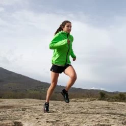 JOMA Chubasquero Mujer R-Trail Nature Verde Flúor 22 JOMA Chubasquero Mujer R-Trail Nature Verde Flúor -Deportiva Ropa Tienda 901528.020 3