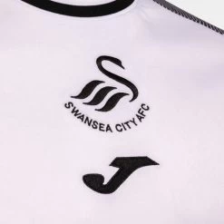 JOMA Camiseta Manga Corta 1ª Equipación Swansea City 23/24 13 JOMA Camiseta Manga Corta 1ª Equipación Swansea City 23/24 -Deportiva Ropa Tienda AJ10601A0101 5