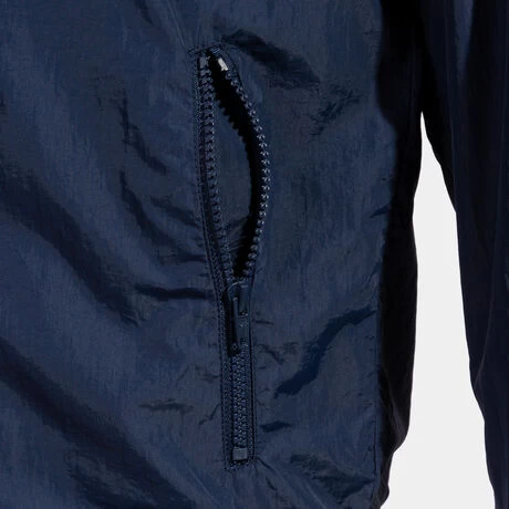 JOMA Chaqueta Con Capucha Paseo Federación Internacional Pádel 7 JOMA Chaqueta Con Capucha Paseo Federación Internacional Pádel - Imagen 5